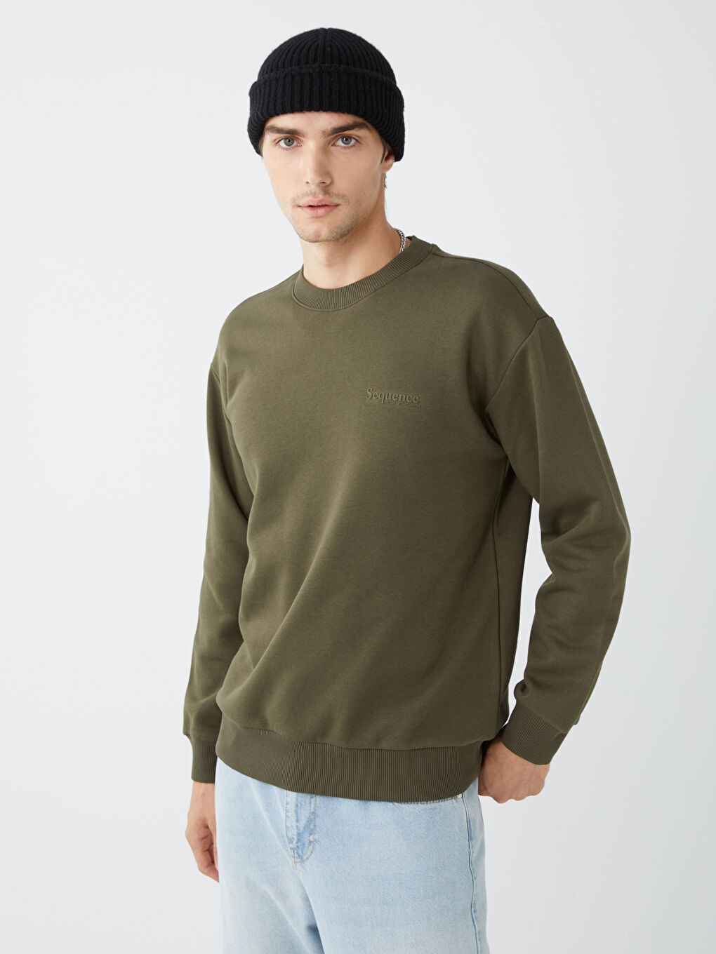 LCW Casual Haki Bisiklet Yaka Uzun Kollu Baskılı Erkek Sweatshirt