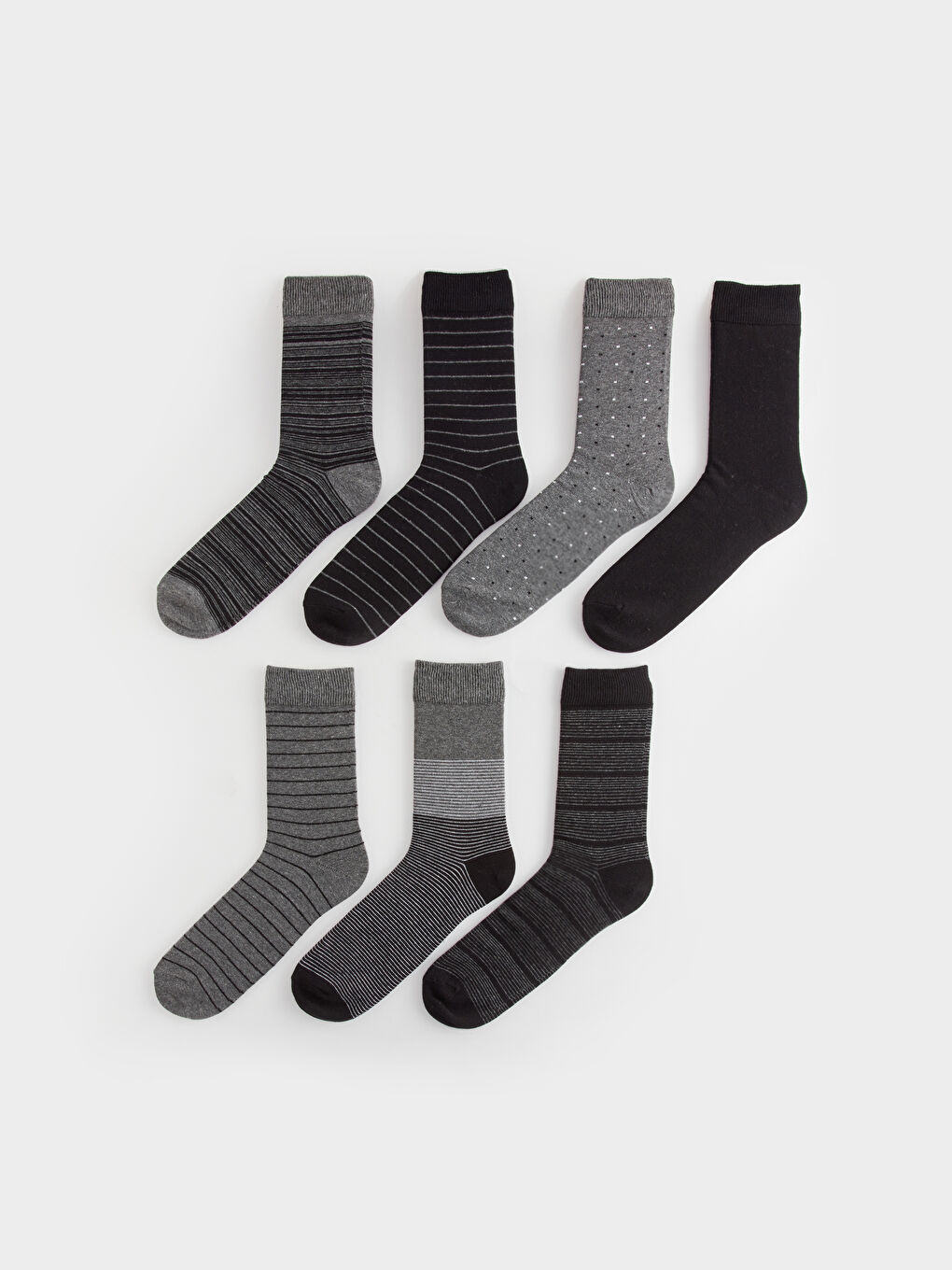 جوارب الكاحل المخططة للرجال - عبوة ٧