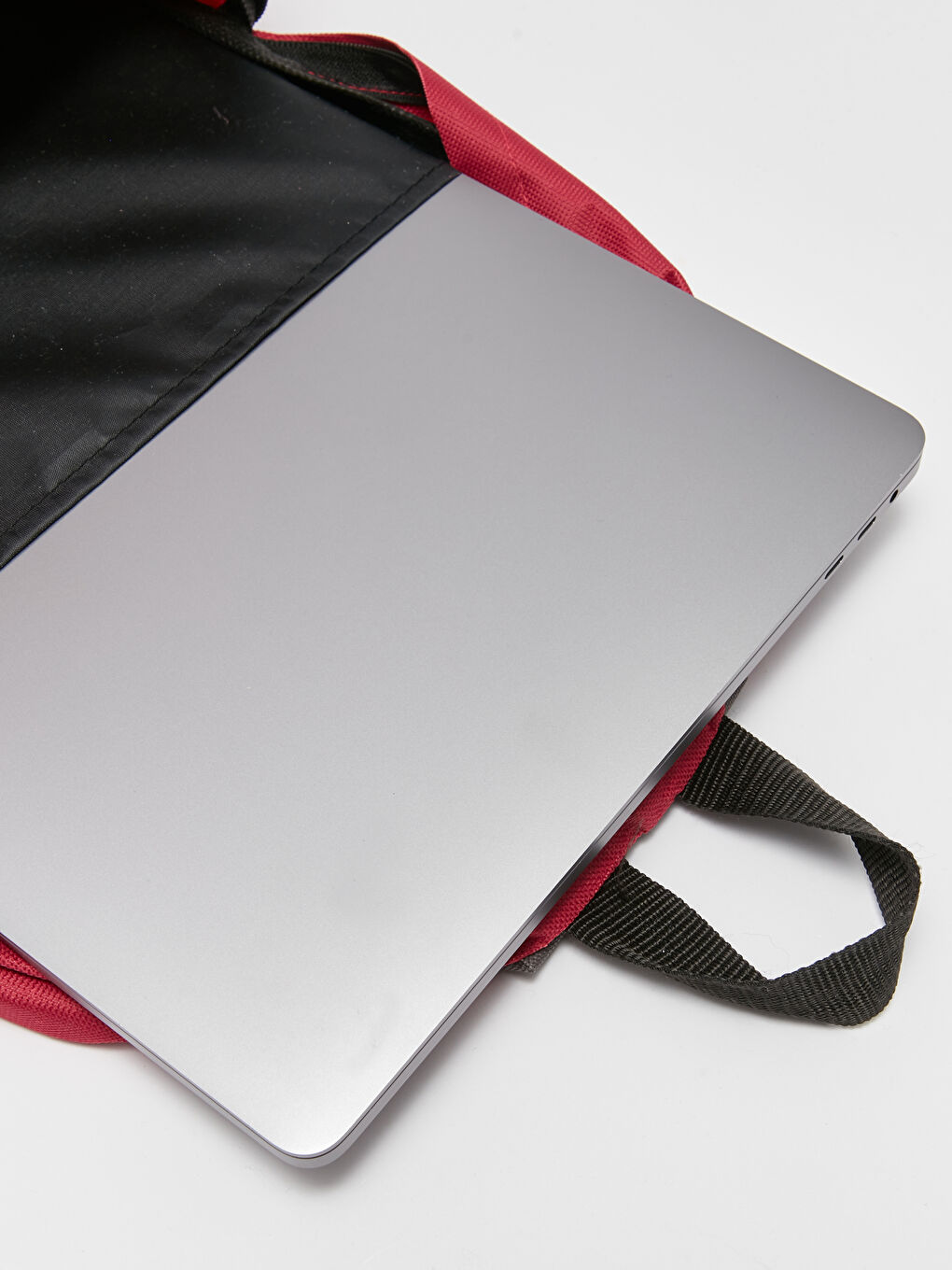 Bordo Baskılı Erkek Çocuk Sırt Çantası-3