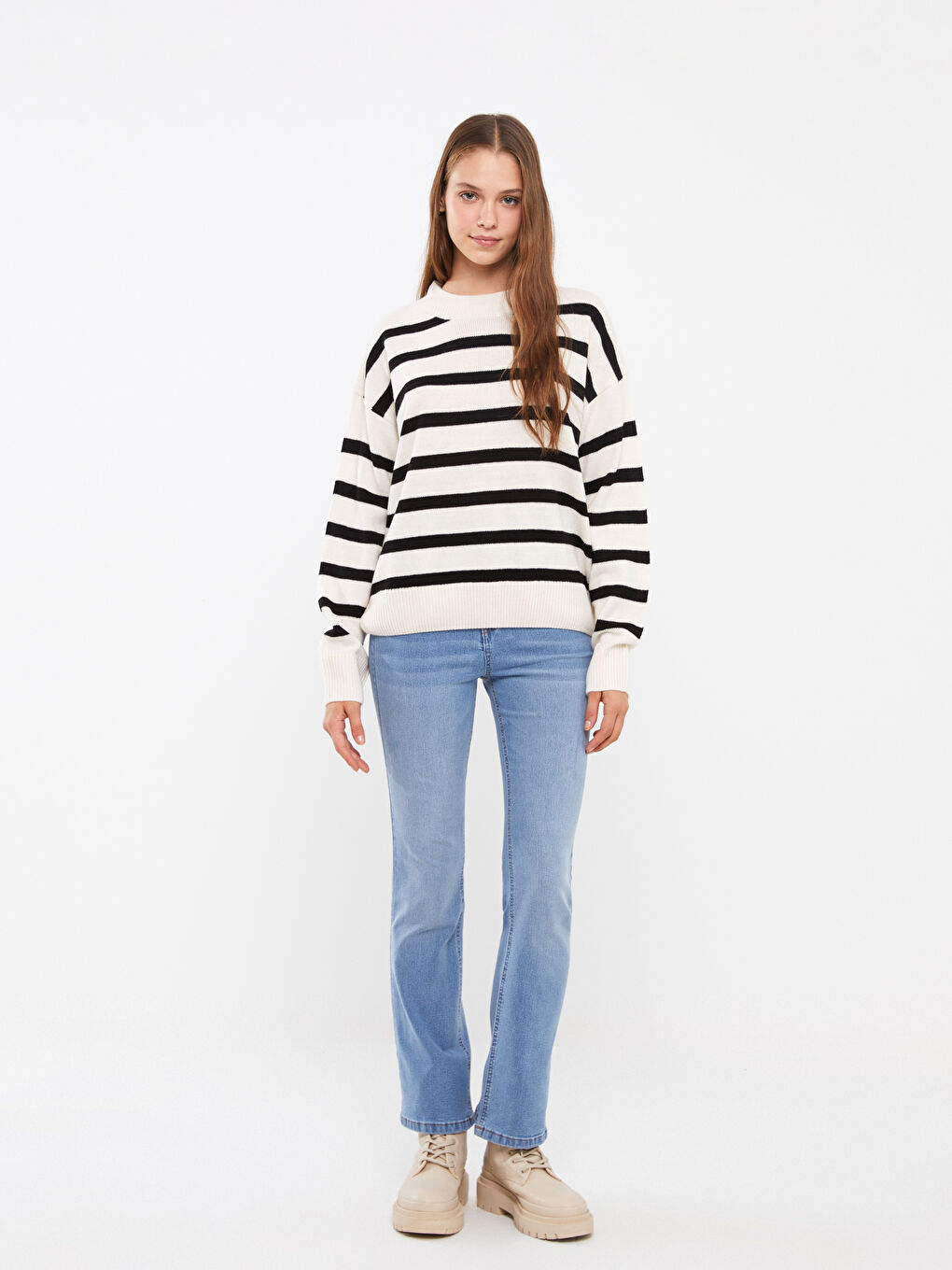 Pull-over à Col Rond Rayé à Manches Longues pour Femmes en Tricot-1