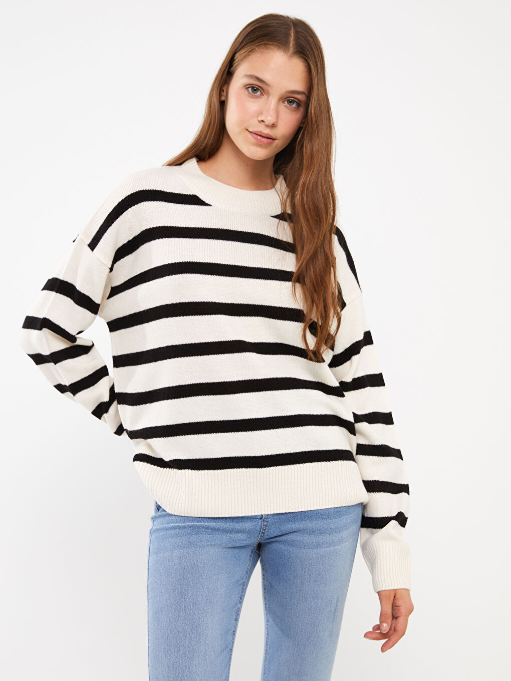 Pull-over à Col Rond Rayé à Manches Longues pour Femmes en Tricot-2