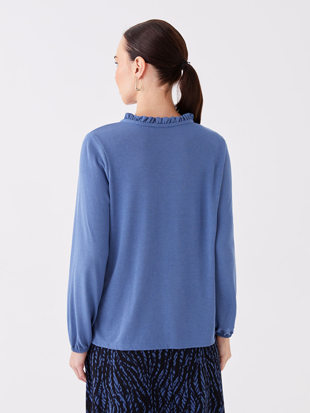 Mavi Bağlamalı Yaka Düz Uzun Kollu Kadın Bluz-4