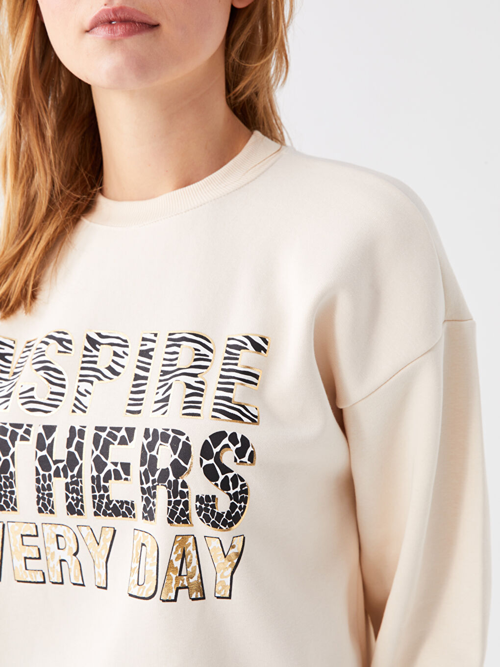 Bej Bisiklet Yaka Baskılı Kadın Kalın Sweatshirt-3