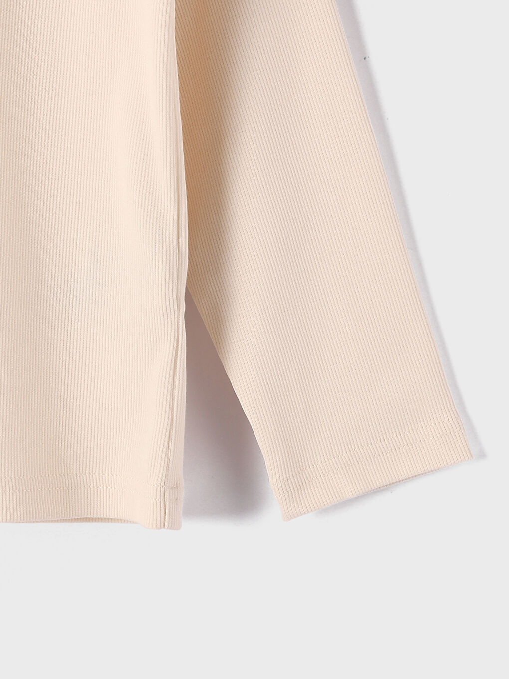 تيشيرت كم طويل مطبوع بياقة دائرية للبنات-1