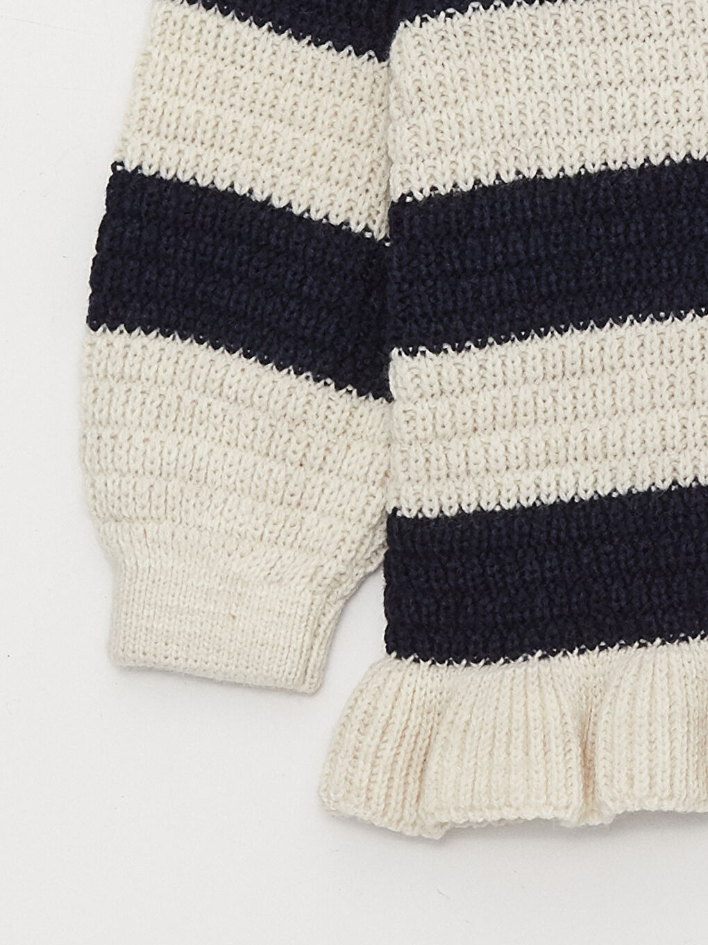 Lacivert Bisiklet Yaka Kız Bebek Triko Kazak ve Pantolon 2'li-8