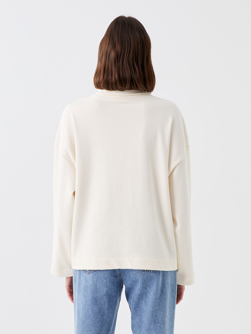 Ekru Dik Yaka Oversize Kadın Sweatshirt-3