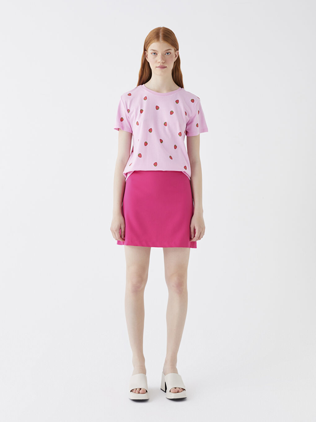 Pembe Bisiklet Yaka Baskılı Kısa Kollu Kadın Tişört-1