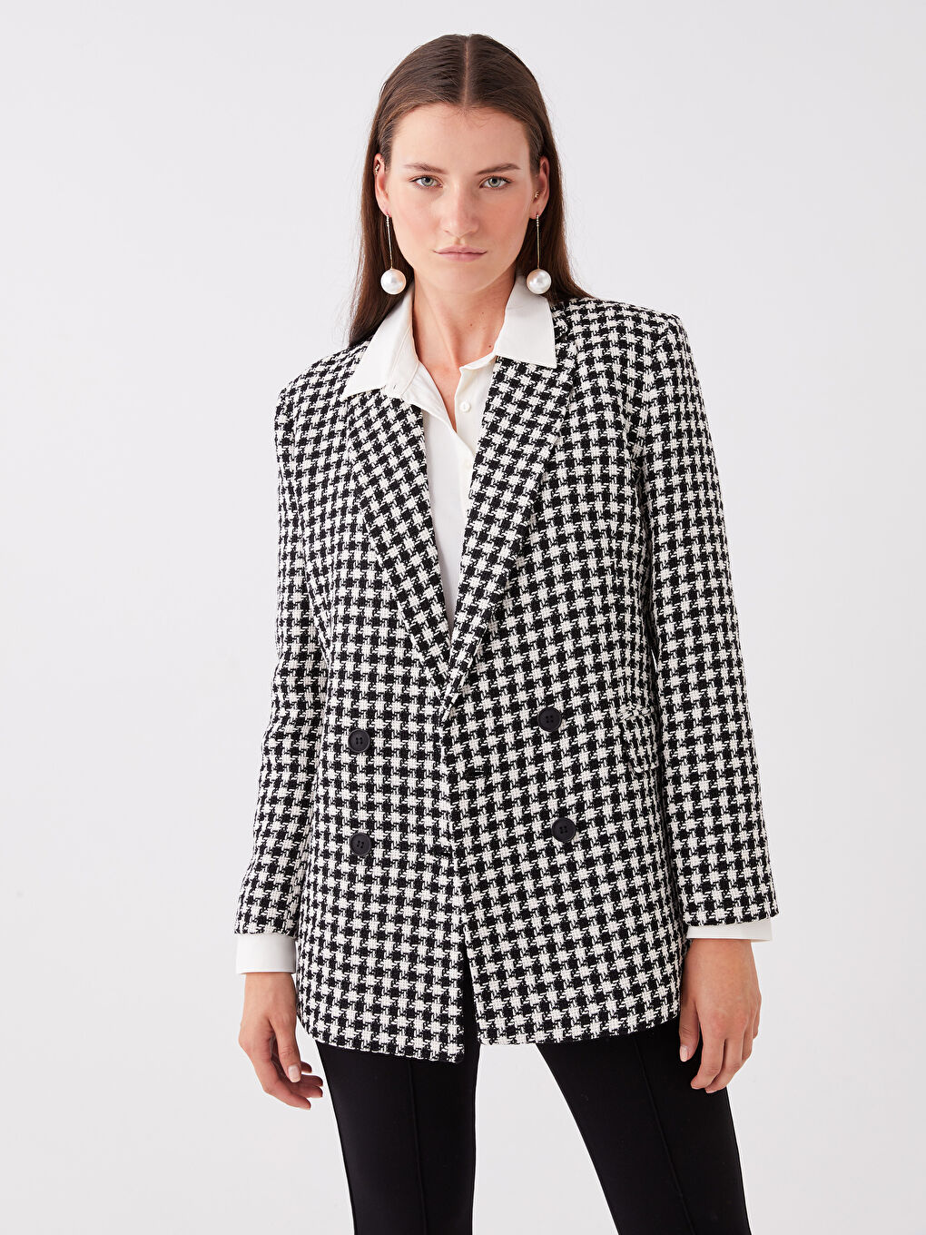 Siyah Desenli Uzun Kollu Kadın Blazer Ceket