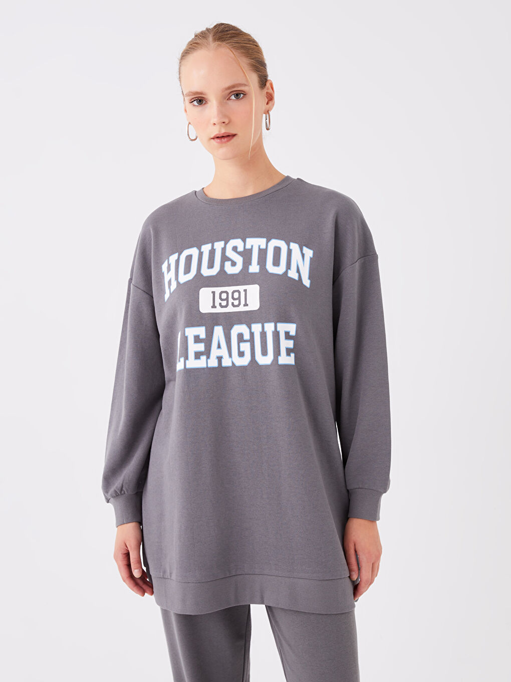 Crew Neck Printed Long Sleeve Women's Sweatshirt Tunic-1