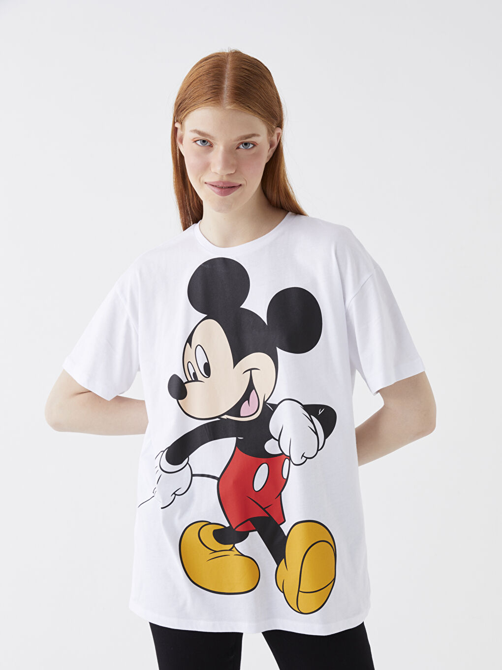 XSIDE Beyaz Bisiklet Yaka Mickey Mouse Baskılı Kısa Kollu Kadın Tişört