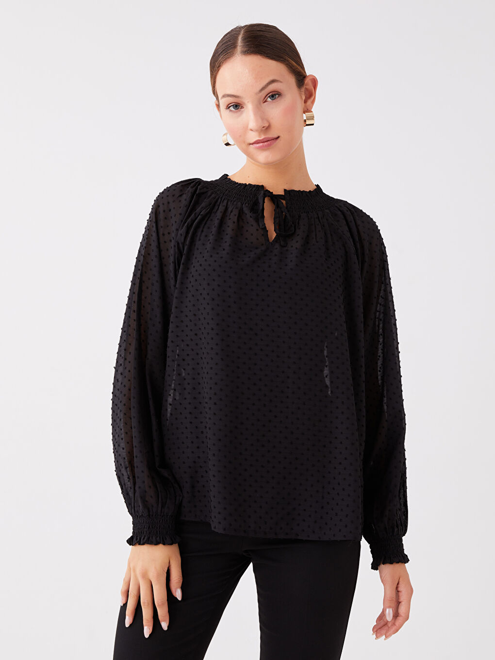LC Waikiki Tie Neck Polka Dot Long-Sleeve Oversized Women's Blouse -W3FJ17Z8-CVL