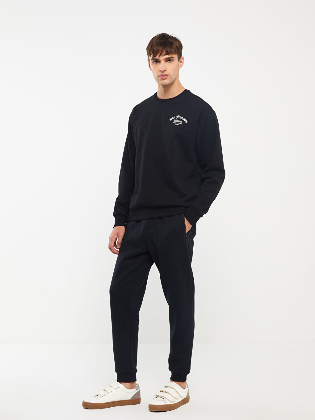 Siyah Standart Kalıp Erkek Jogger Eşofman Altı