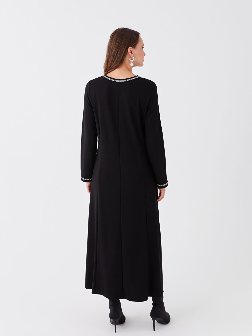 Siyah Bisiklet Yaka Düz Uzun Kollu Kadın Elbise-4