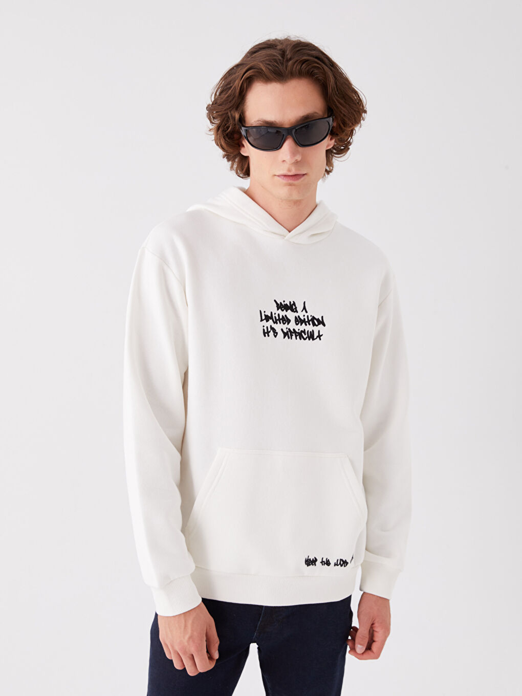 XSIDE Kırık Beyaz Uzun Kollu Baskılı Erkek Hoodie