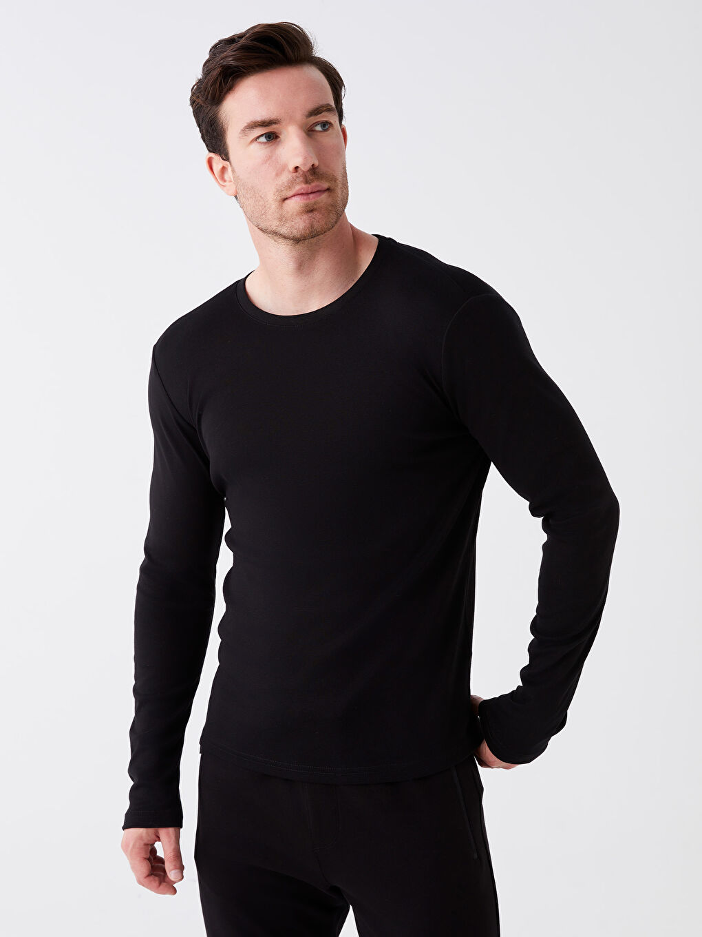 Siyah Bisiklet Yaka Uzun Kollu Erkek Tişört