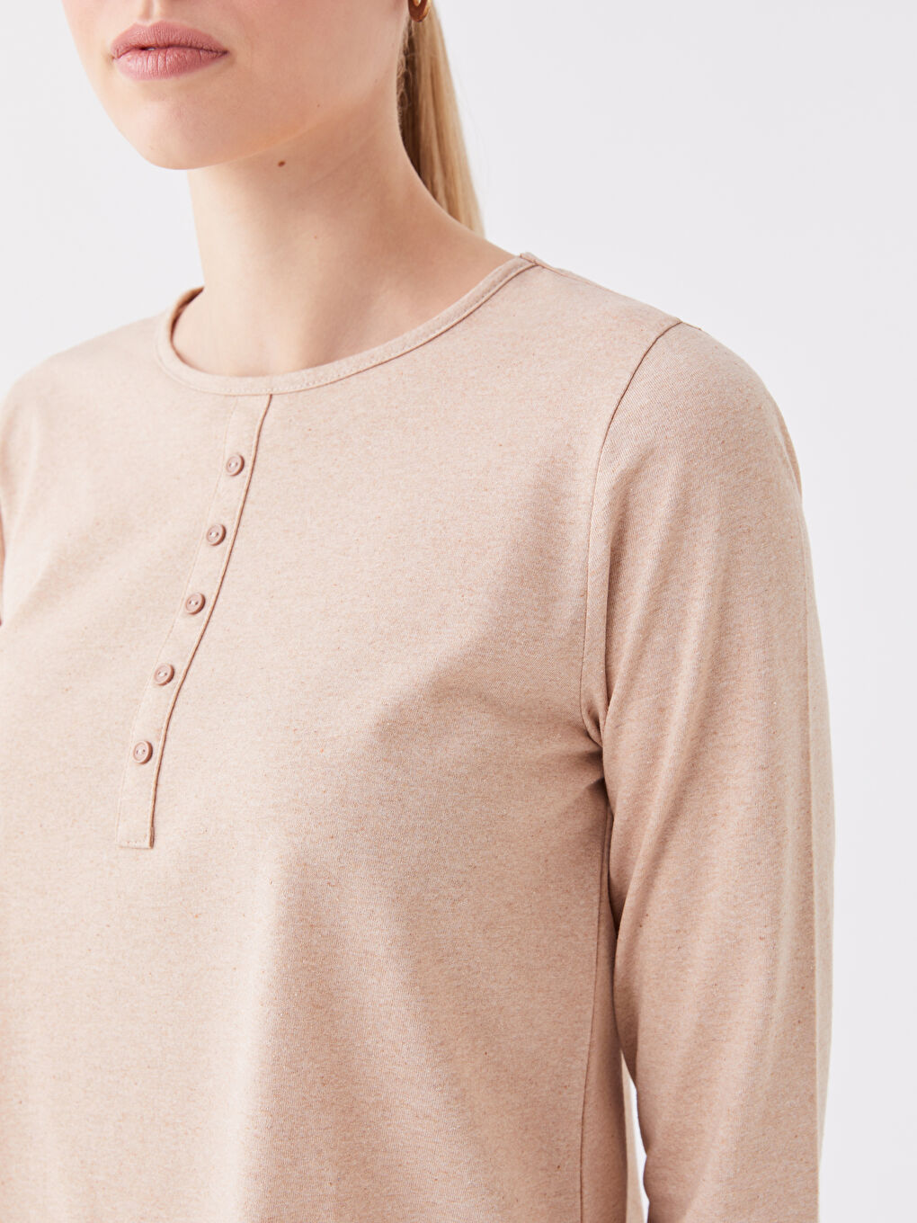 Ekru Bisiklet Yaka Düz Uzun Kollu Kadın Tişört-3