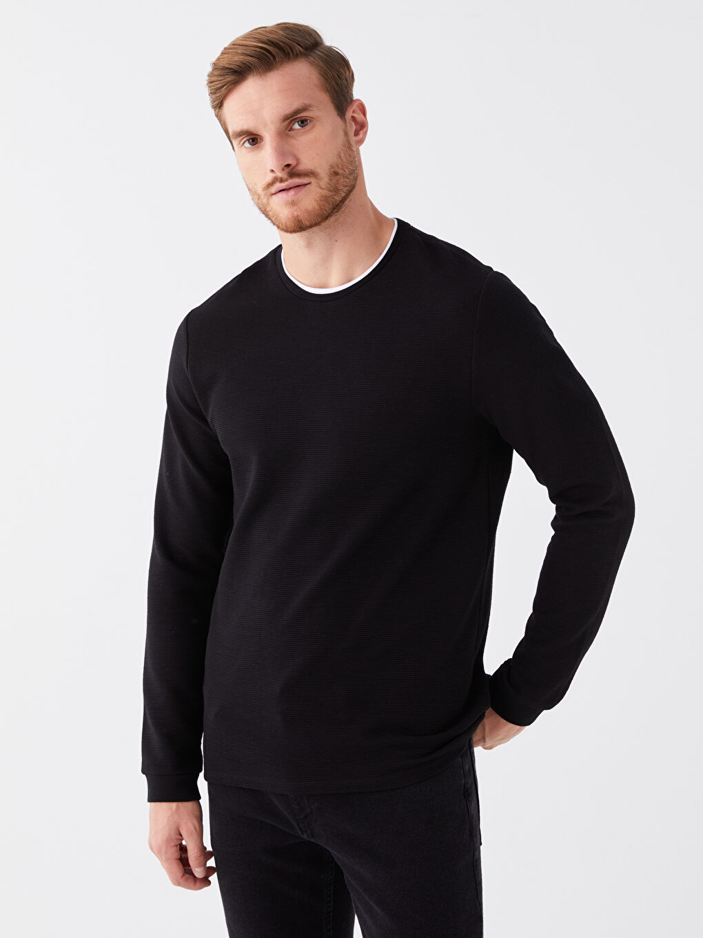 Siyah Bisiklet Yaka Uzun Kollu Erkek Tişört