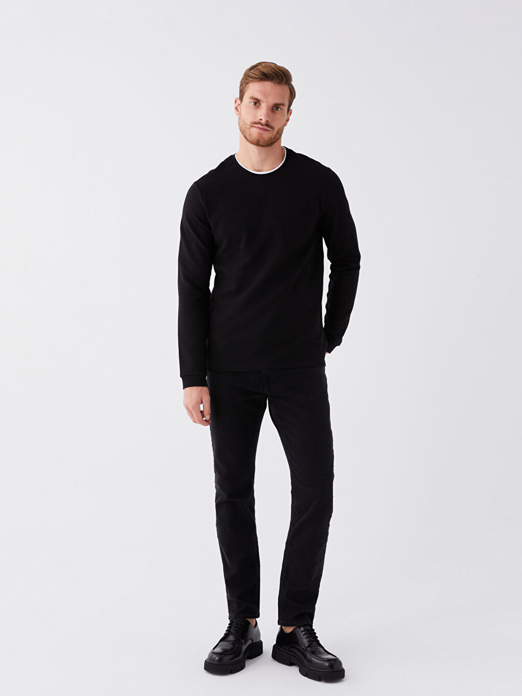 Siyah Bisiklet Yaka Uzun Kollu Erkek Tişört-1