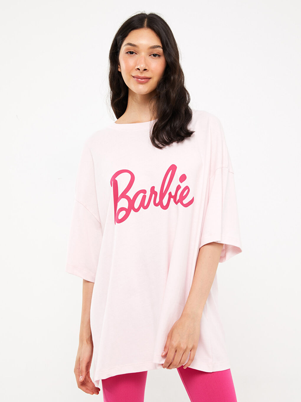 Halat de Noapte Supradimensionat pentru Femei cu Imprimeu Barbie-3