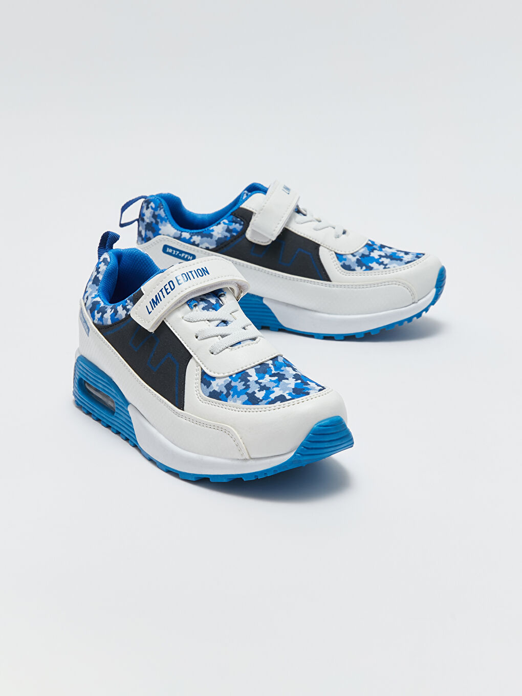 Mavi Bağcık ve Cırt Cırtlı Erkek Çocuk Spor Ayakkabı-2