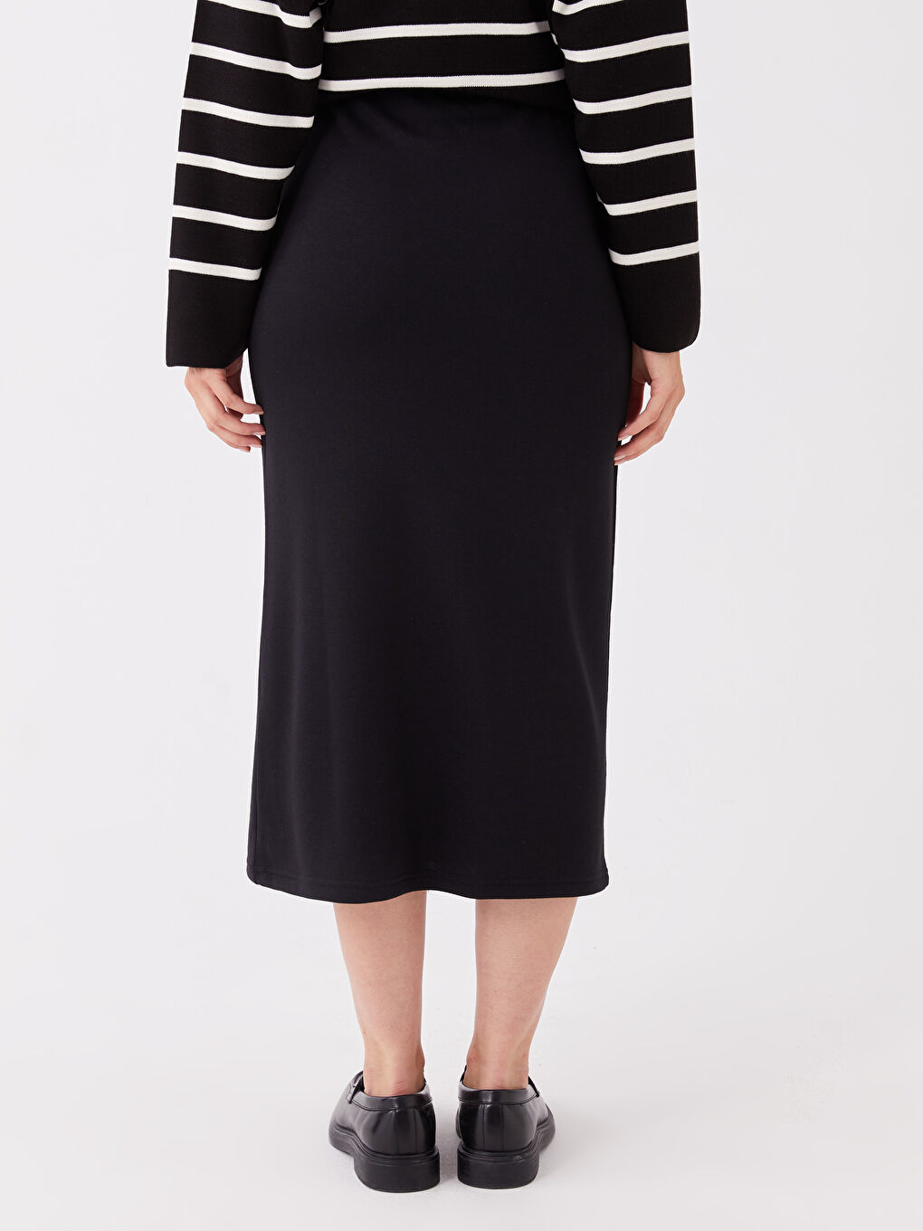 Siyah Kadın Beli Lastikli Düz Etek-3