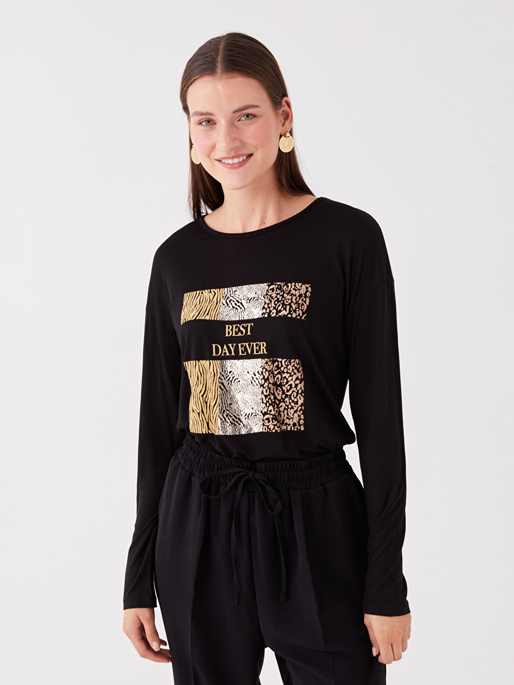 Siyah Bisiklet Yaka Baskılı Uzun Kollu Kadın Tişört-1