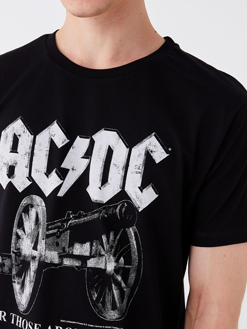 XSIDE Yeni Siyah Bisiklet Yaka Kısa Kollu AC/DC Baskılı Penye Erkek Tişört - 3