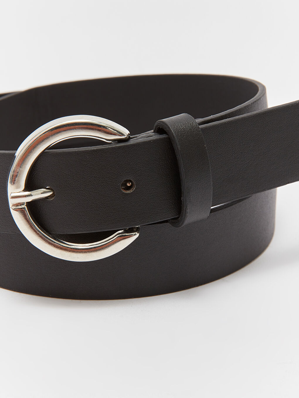 Siyah Deri Görünümlü Kadın Kemer-1