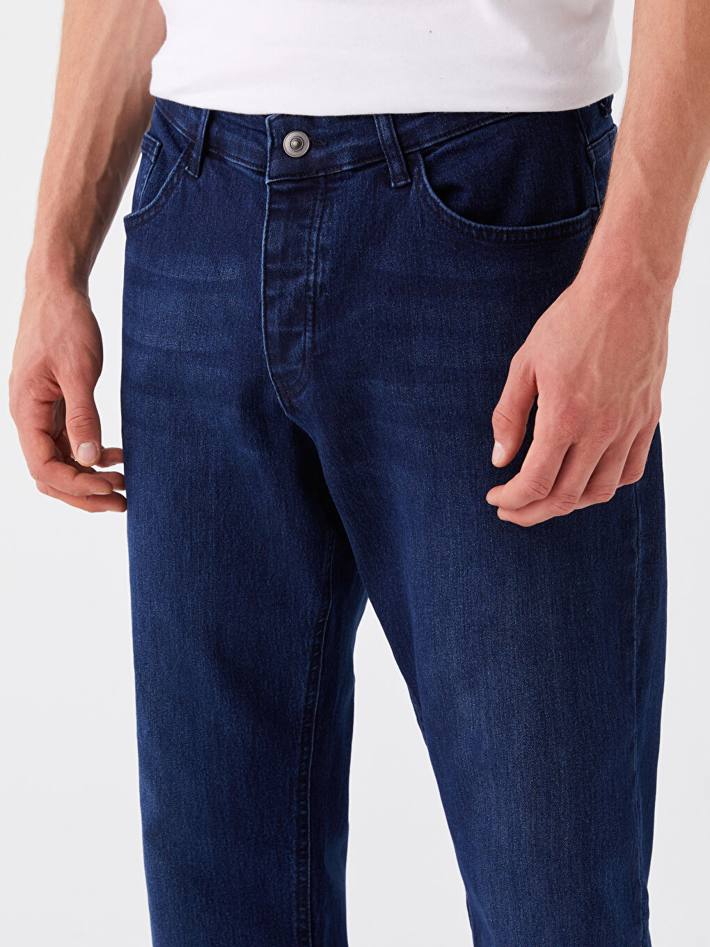 LCW ECO İndigo 779 Regular Fit Erkek Jean Pantolon - 1