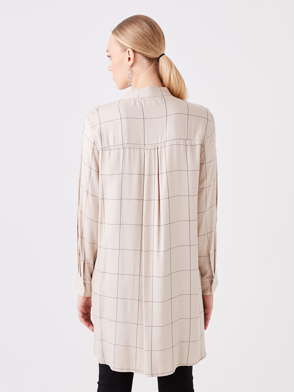LCWAIKIKI Classic Grandad Collar Plaid Long Sleeve Women's Tunic -W3G254Z8-LKQ