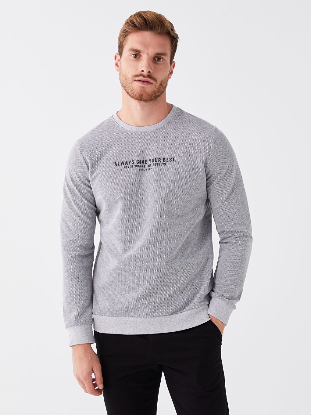 LCWAIKIKI Classic Gri Melanj Bisiklet Yaka Uzun Kollu Baskılı Erkek Sweatshirt