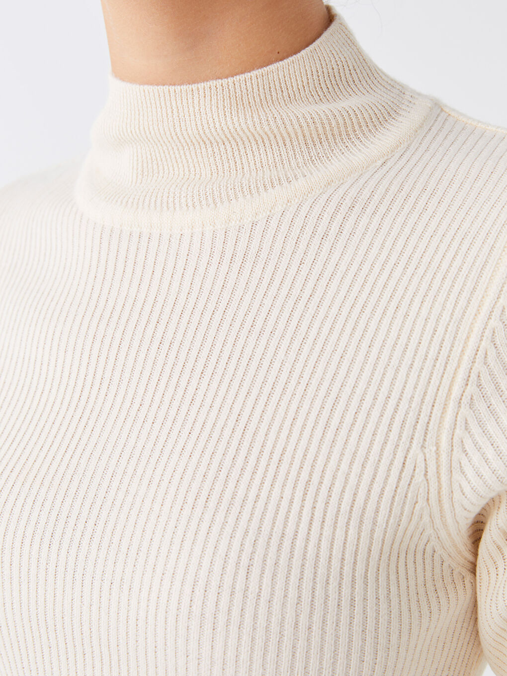 Half Turtleneck Women's Knitwear Sweater-3