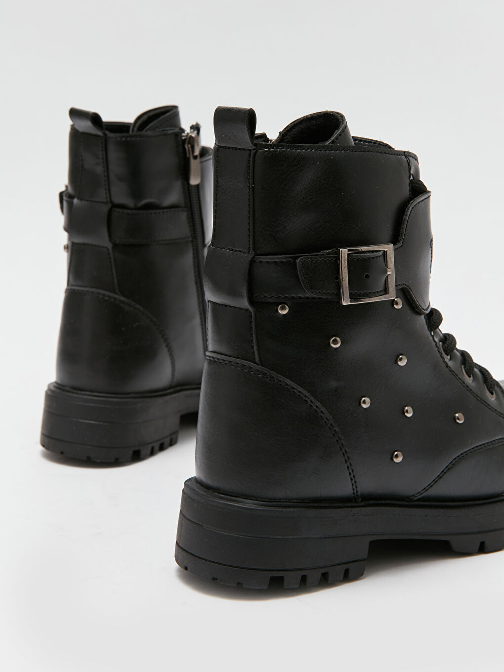 Siyah Deri Görünümlü Kız Çocuk Bot-4