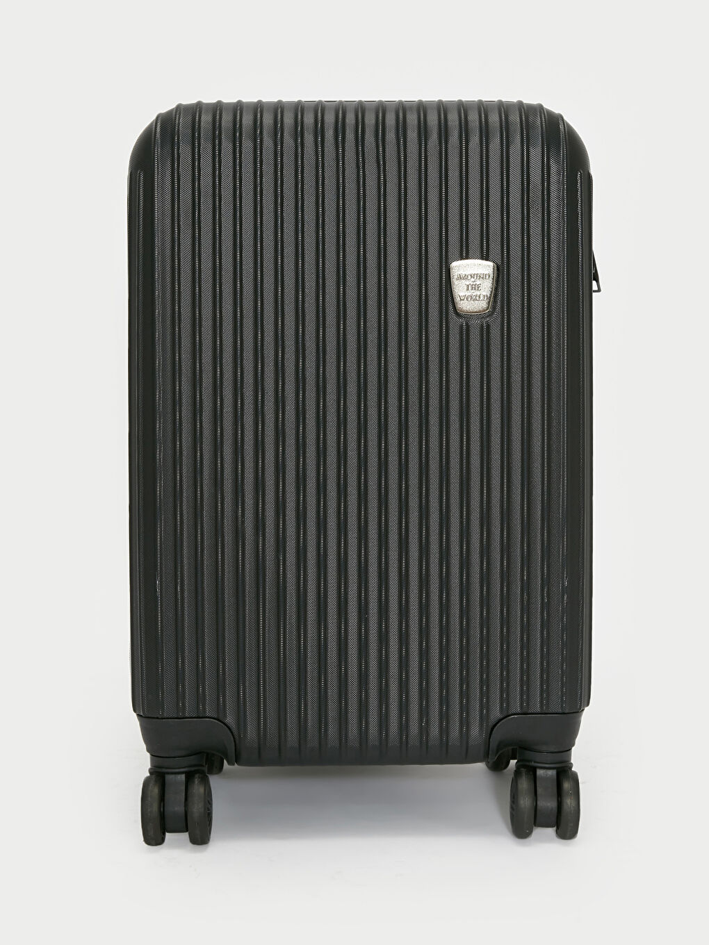 Siyah Kilit Detaylı Büyük Boy Valiz