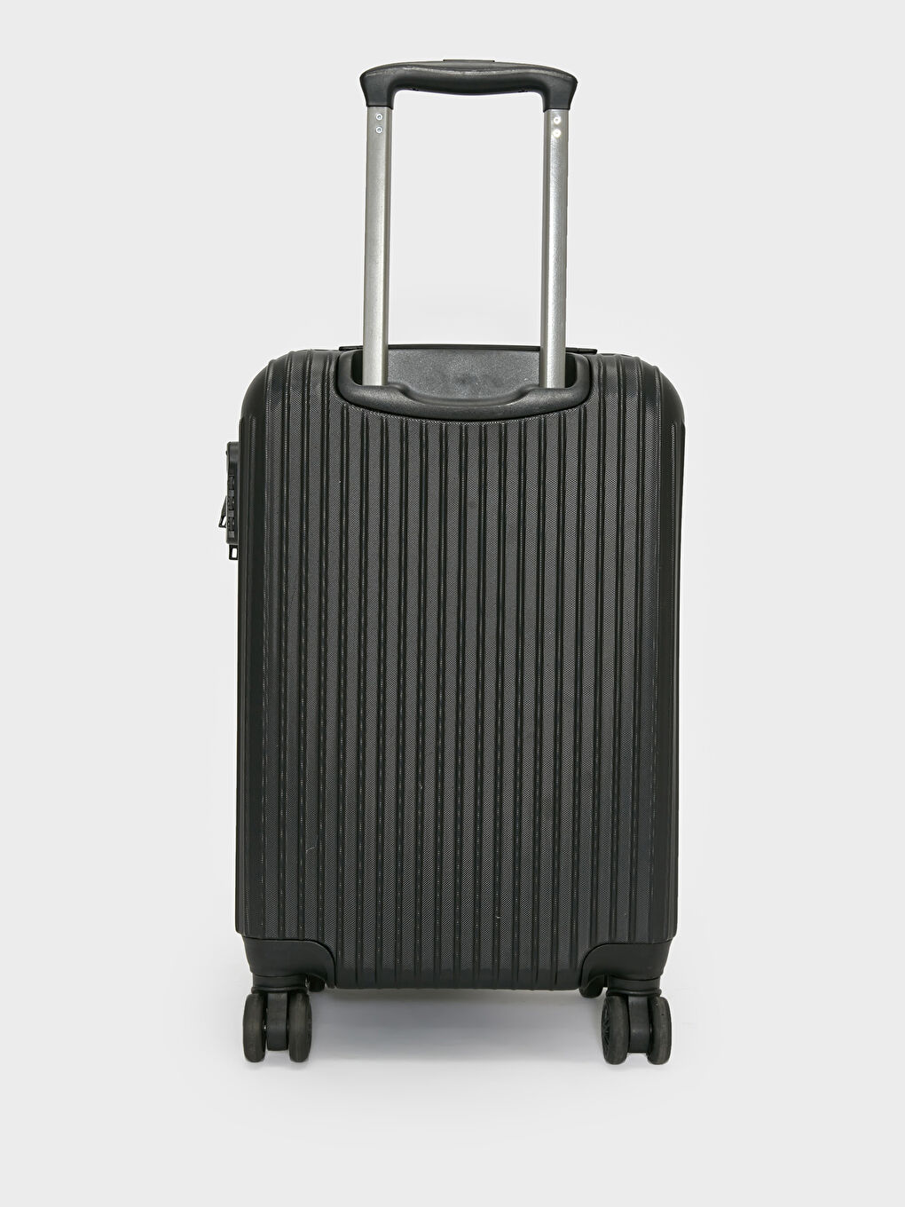 Siyah Kilit Detaylı Büyük Boy Valiz-2