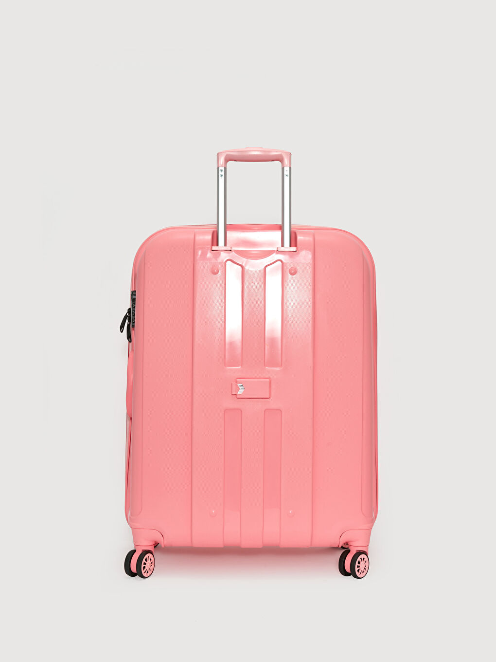 شنطة سفر حجم وسط بمقبض سحب وقفل-2