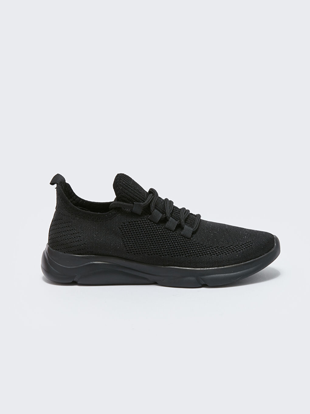 Siyah File Detaylı Bağcıklı Kadın Spor Ayakkabı-1