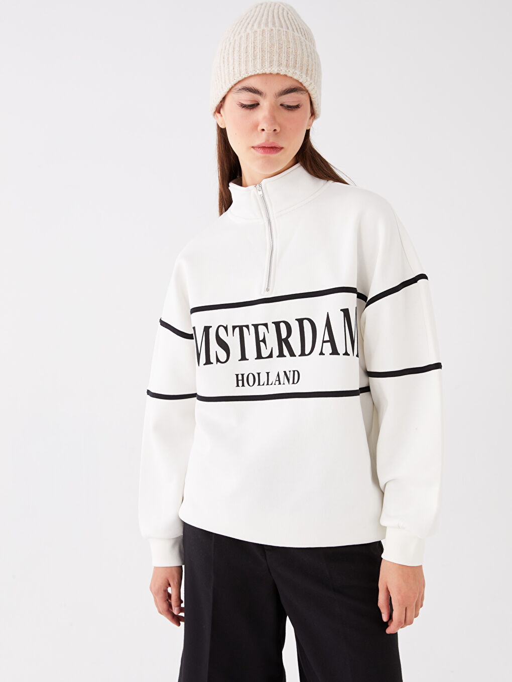 سويت شيرت تخين ياقة قمع مطبوع للسيدات