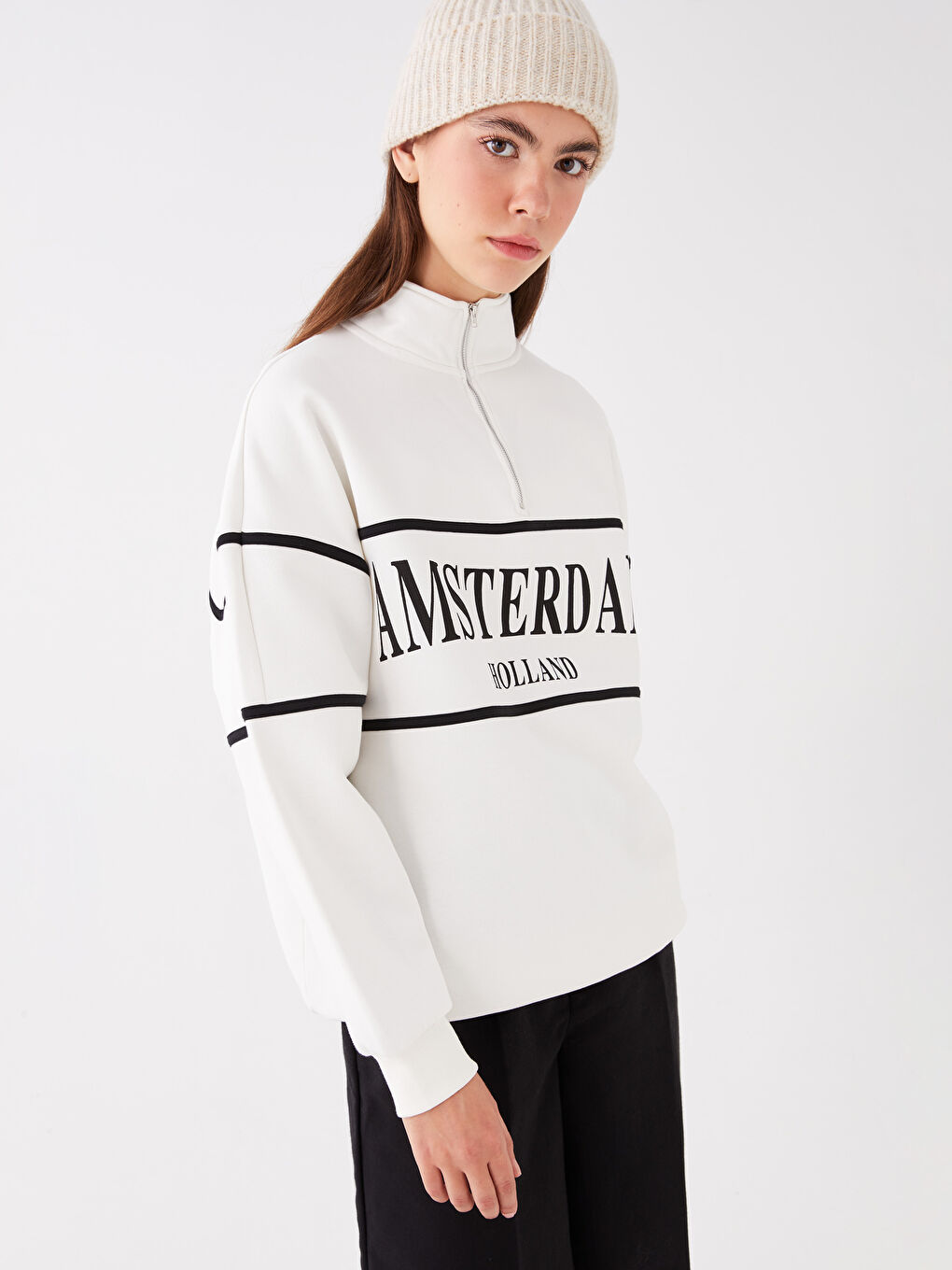 سويت شيرت تخين ياقة قمع مطبوع للسيدات-1