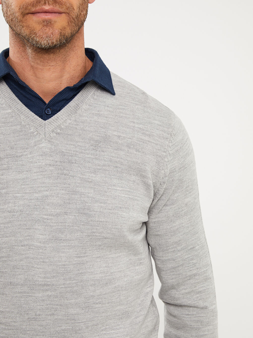 V Neck Long Sleeve Men's Knitwear Sweater-3