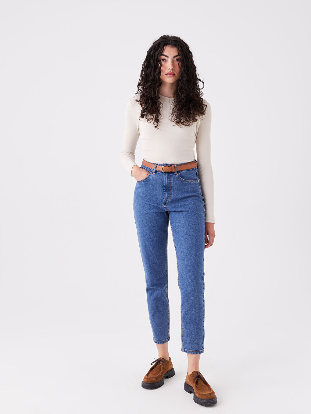 Belted Mom Fit Women's Jeans-1
