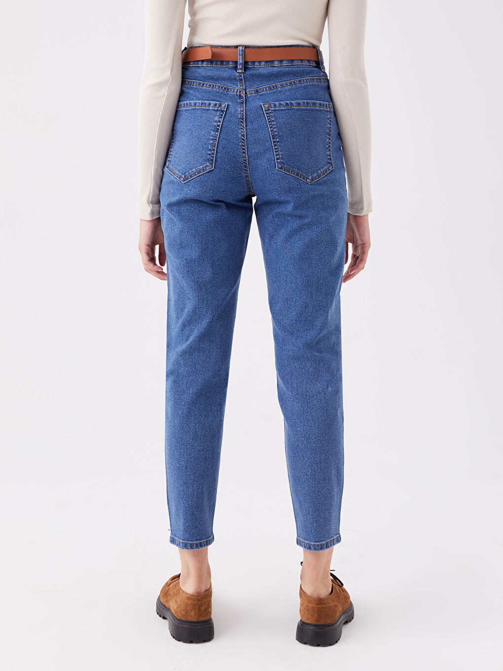Belted Mom Fit Women's Jeans-3