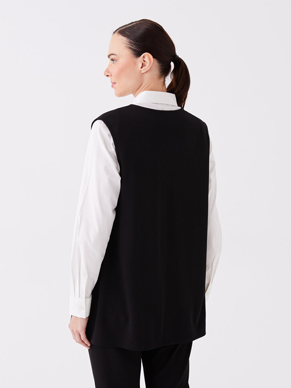 Siyah Kadın V Yaka Düz Yelek-4