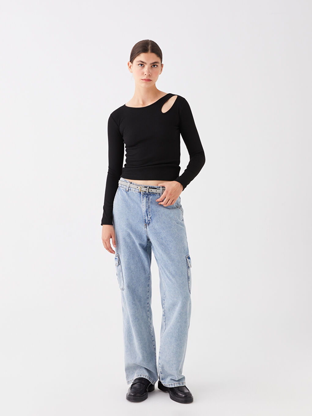 Siyah Bisiklet Yaka Düz Uzun Kollu Kadın Bluz-2