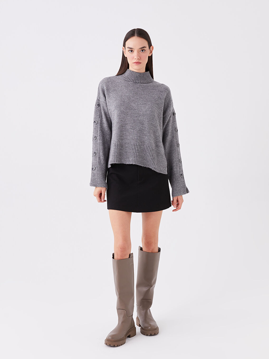 Siyah Standart Fit Kadın Şort Etek-1