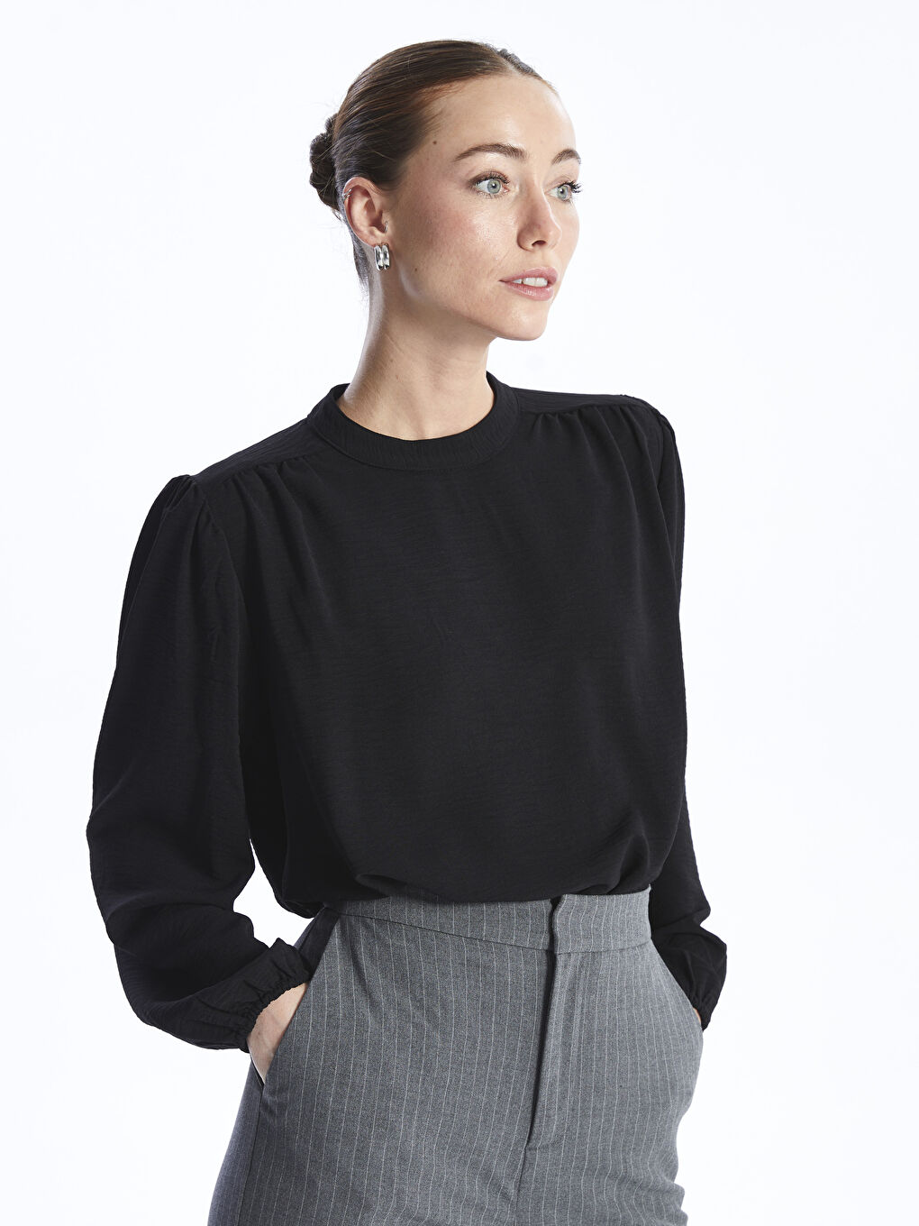 Crew Neck Plain Long Sleeve Women's Blouse-1