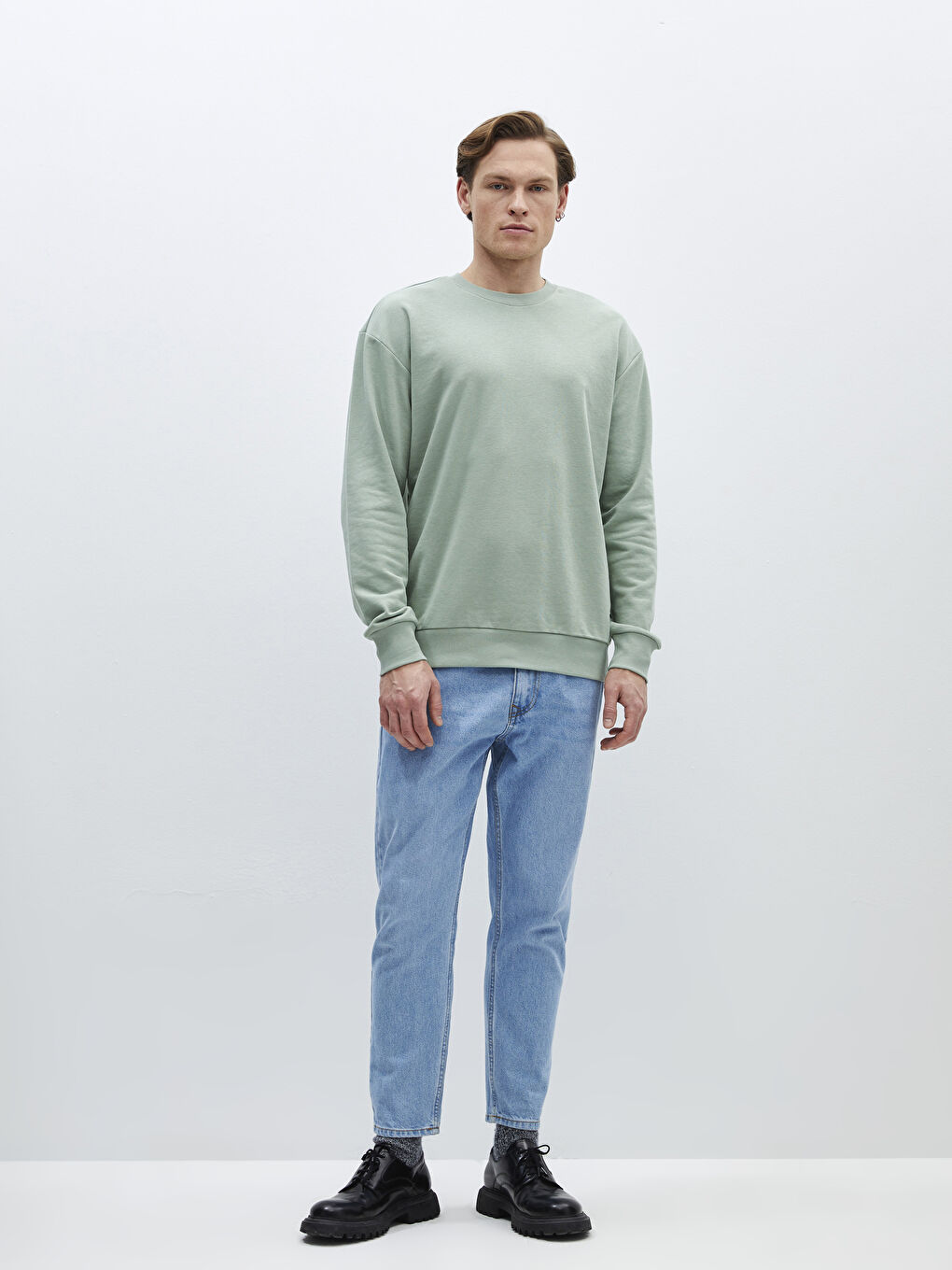 Loose Fit Men's Jeans-1