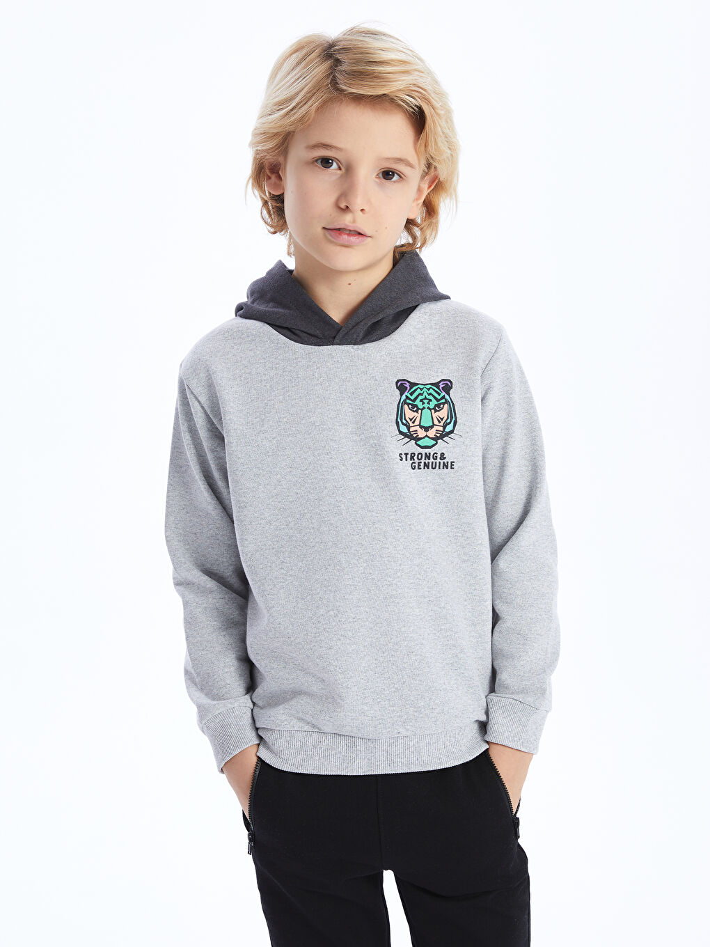 Gri Baskılı Uzun Kollu Erkek Çocuk Hoodie