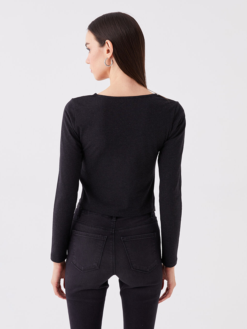 Antrasit Kare Yaka Düz Uzun Kollu Kadın Crop-4