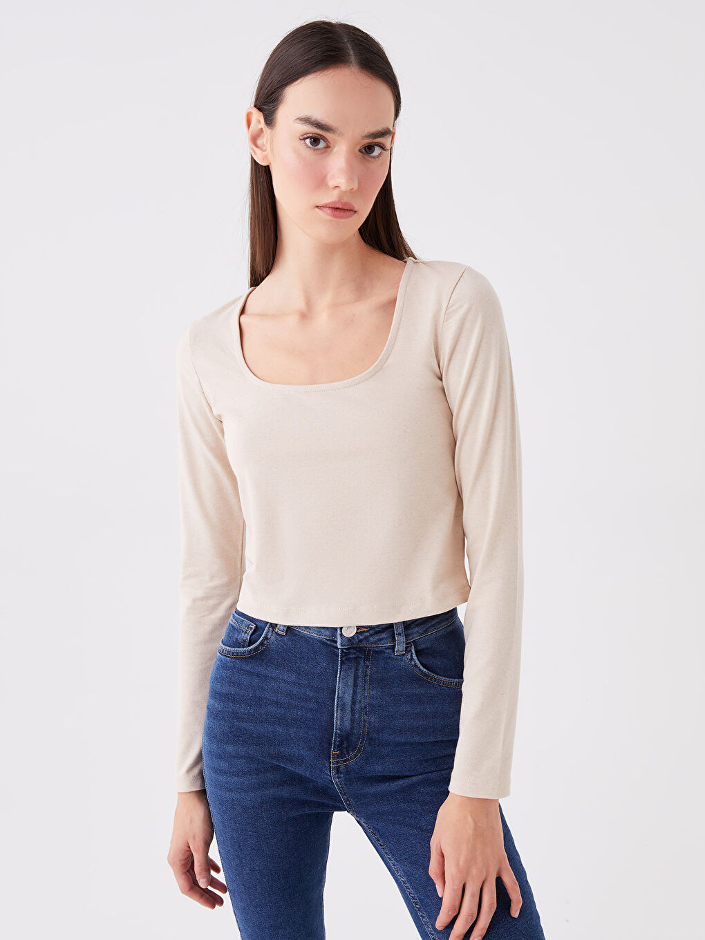 Bej U Yaka Düz Uzun Kollu Kadın Crop